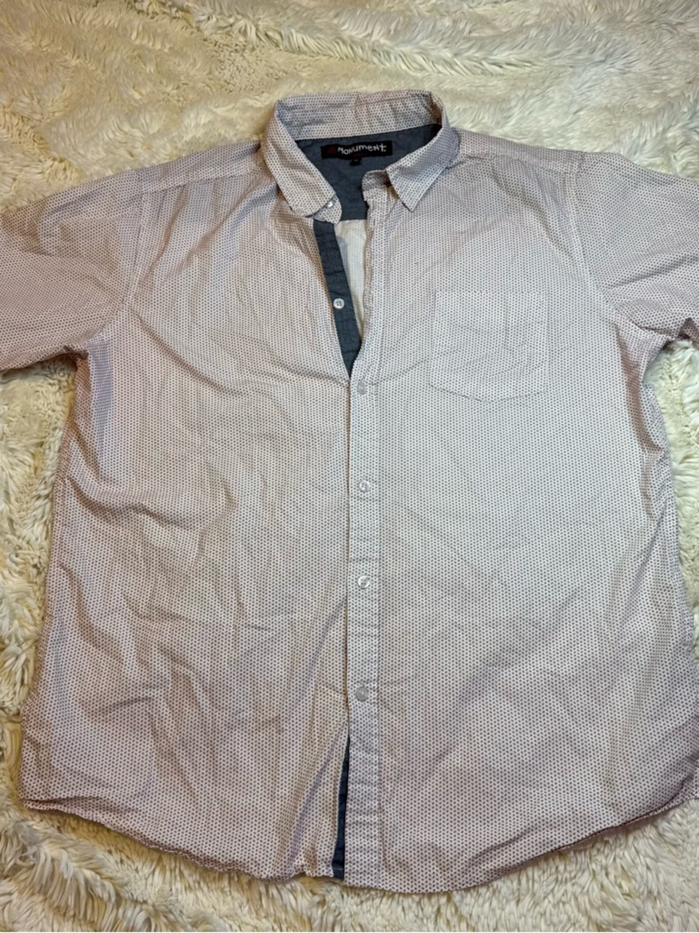 Monument men’s XL Light Pink/white Short-Sleeve Button-Down Shirt 100% cotton
